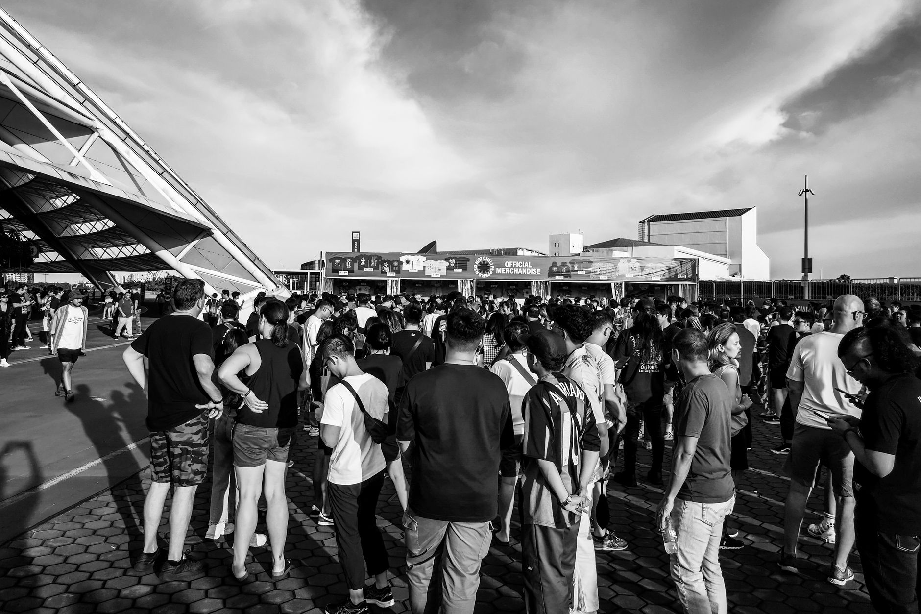 concert ticket booking queue fans waiting event